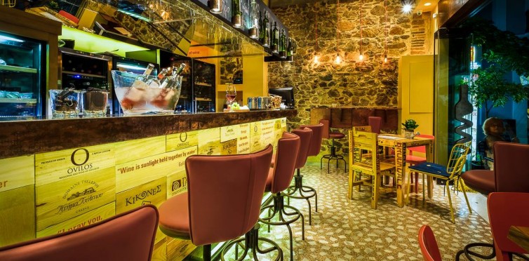 SIDEWAYS WINE BAR
